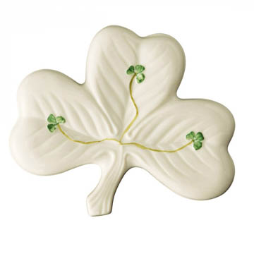 SHAMROCK SHAPE WALL PLAQUE 6.25x5.3" 